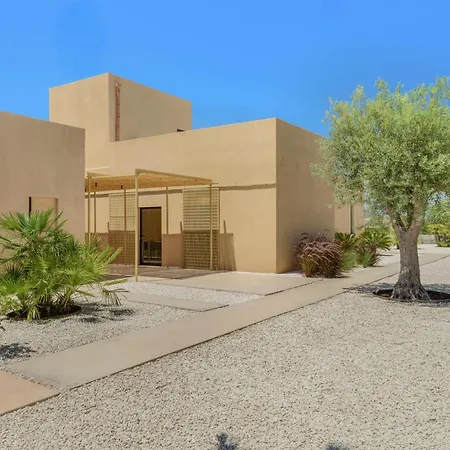 Olivia Dimora Willa *